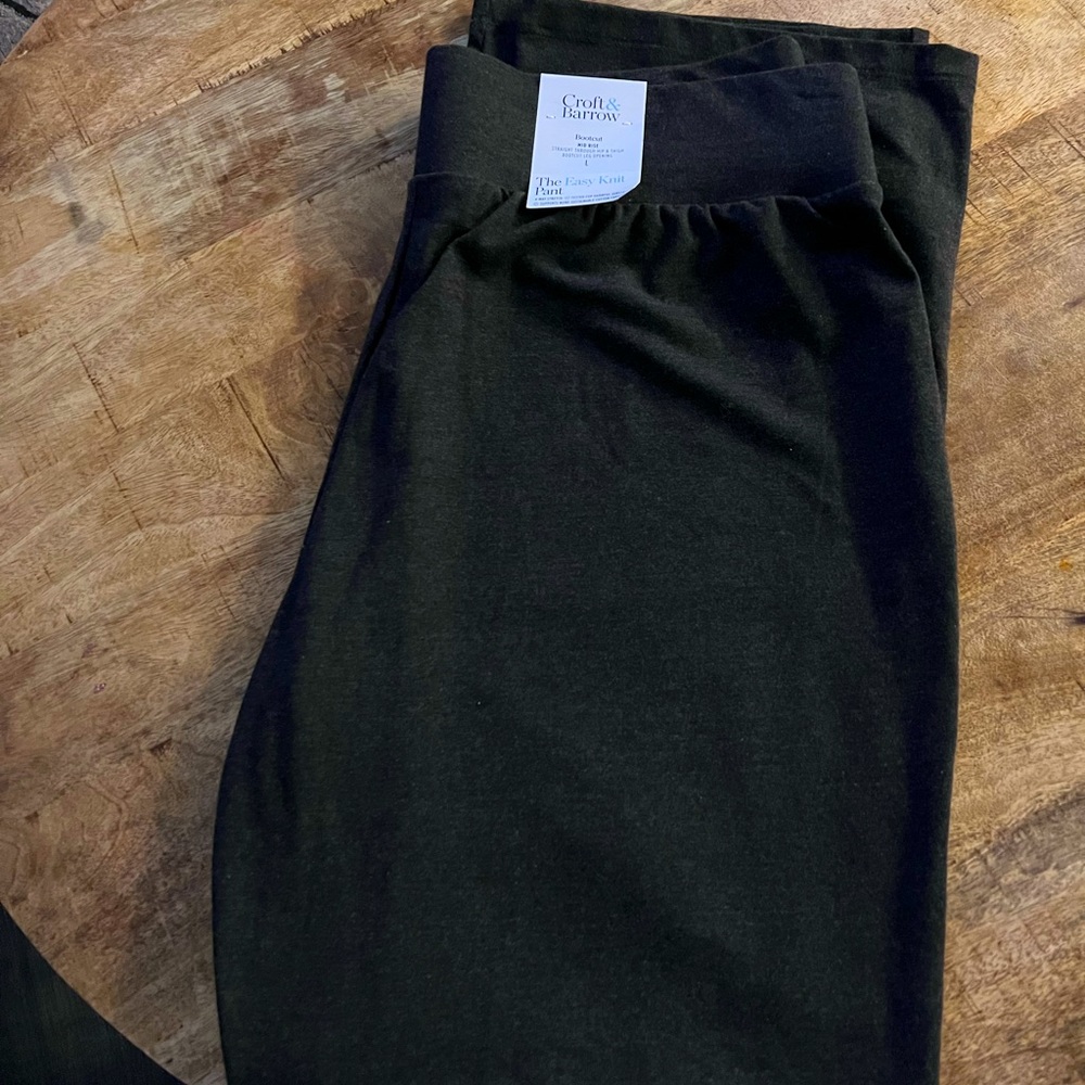 New Croft and Barrow easy knit grey bootcut mid rise pants Large